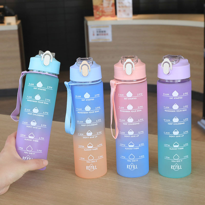 Smart Water Bottle Tracker - ขวดน้ำสำหรับวิ่ง 700 มล. ขวดน้ำแบบนิ่ม ขวดน้ำมีตัวบอกเวลา ขวดน้ำพกพาสำหรับกีฬากลางแจ้ง
